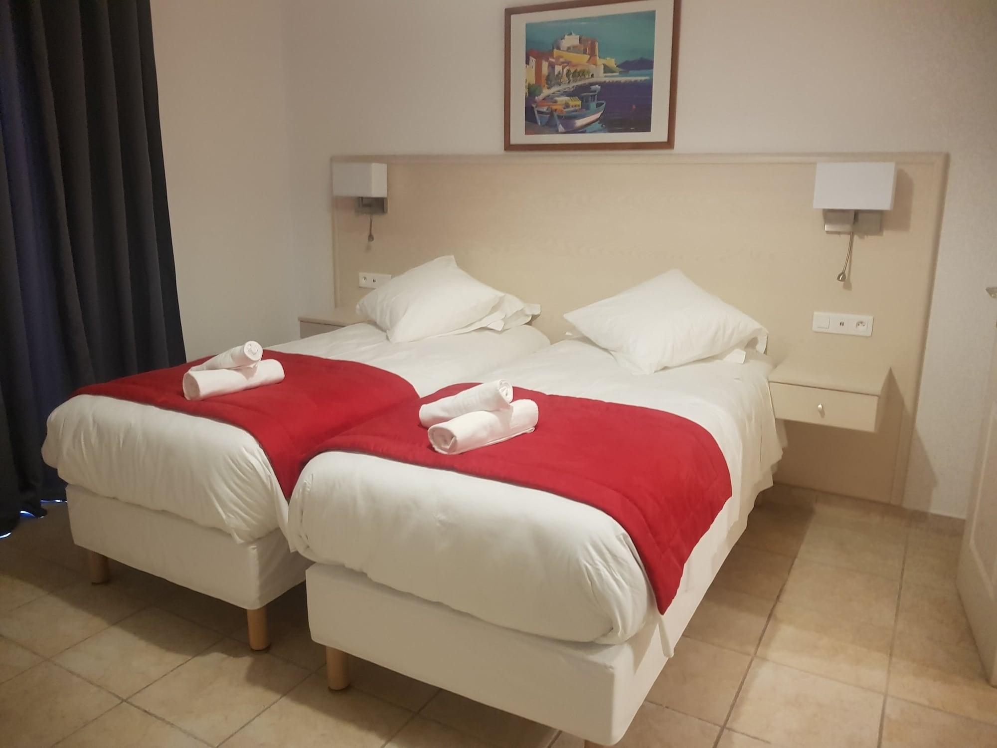 Corsica Hostel Porto-Vecchio, Partie Dortoirs 외부 사진