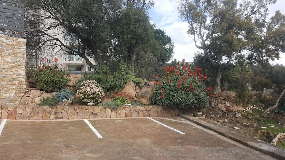 Corsica Hostel Porto-Vecchio, Partie Dortoirs 외부 사진