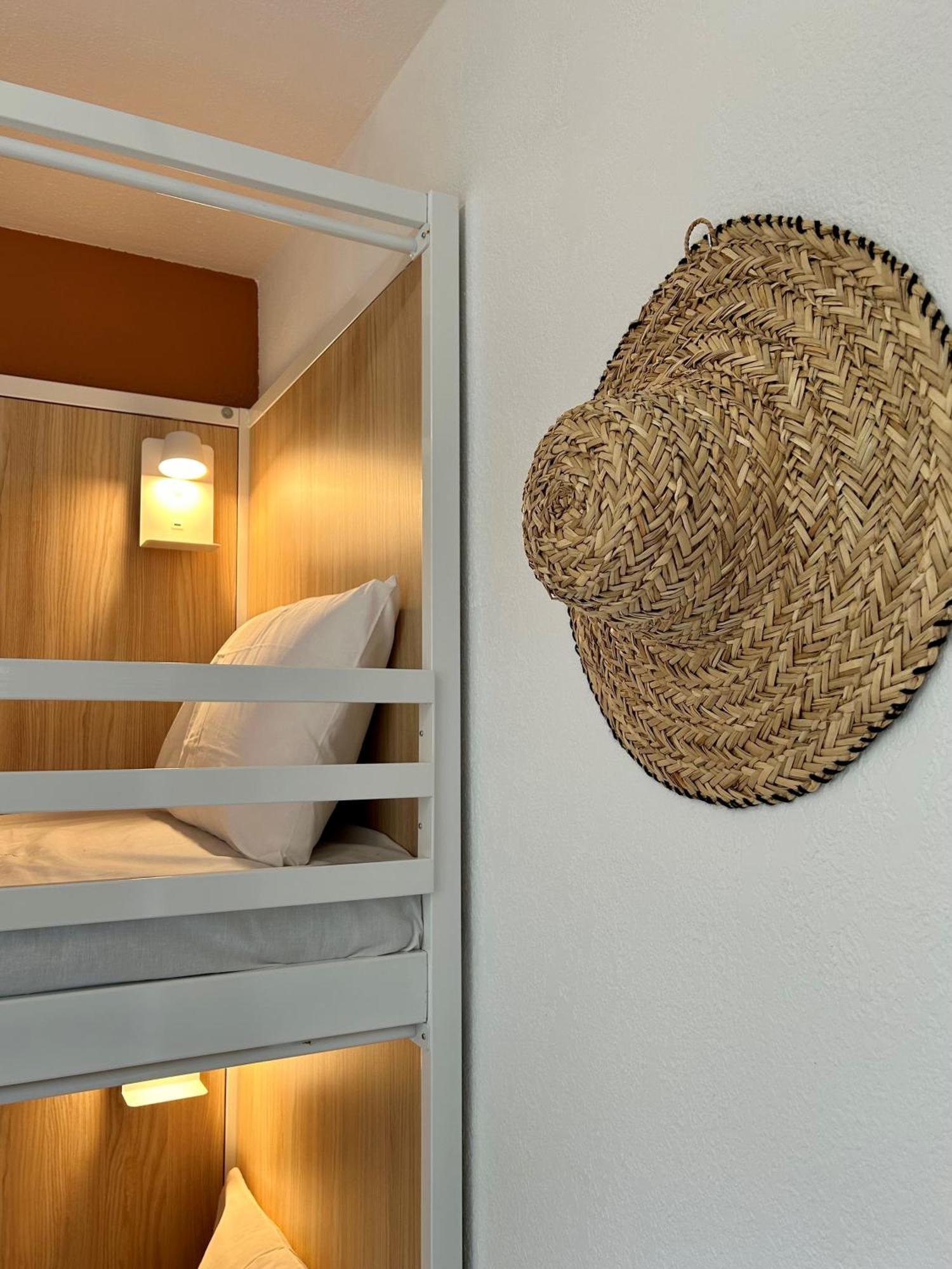 Corsica Hostel Porto-Vecchio, Partie Dortoirs 외부 사진